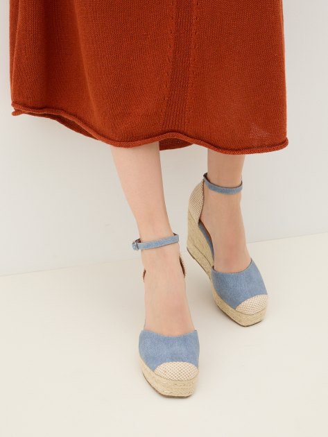 Женские босоножки из денима TENDANCE, Артикул FR50-70, серо-синий | 3948817. Ракурс 2 Женские босоножки из денима TENDANCE, Артикул FR50-70, серо-синий | 3948817. Ракурс 2