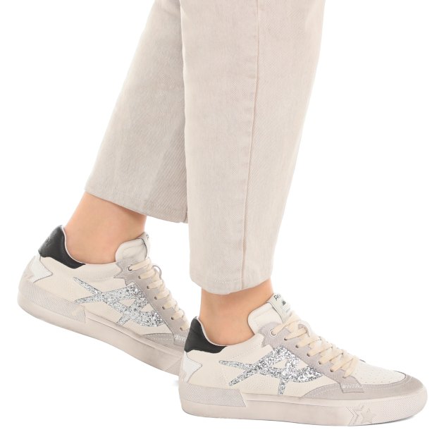 Женские кеды ASH MOONLIGHT, Артикул MOONLIGHT, молочно-белый | 3981973. Ракурс 4