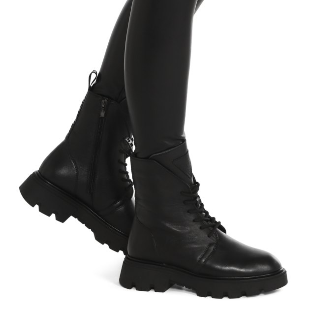 Женские ботинки TAMARIS VALI, Артикул 1-1-26212-71 (K), черный | 4001025. Ракурс 4