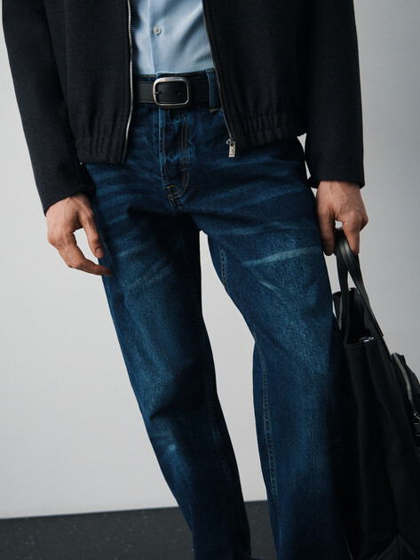 Мужские джинсы MAISON DAVID, Артикул A043, темно-синий | 4015111. Ракурс 3