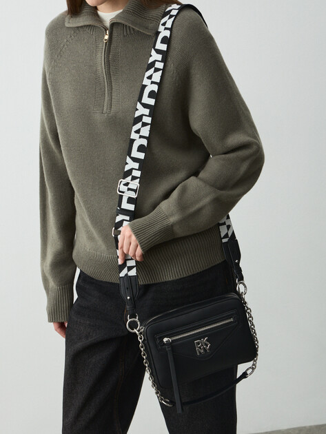 Женская сумка  DKNY GREENPOINT CAMERA BAG, Артикул R41EKB91, черный | 4027388. Ракурс 5