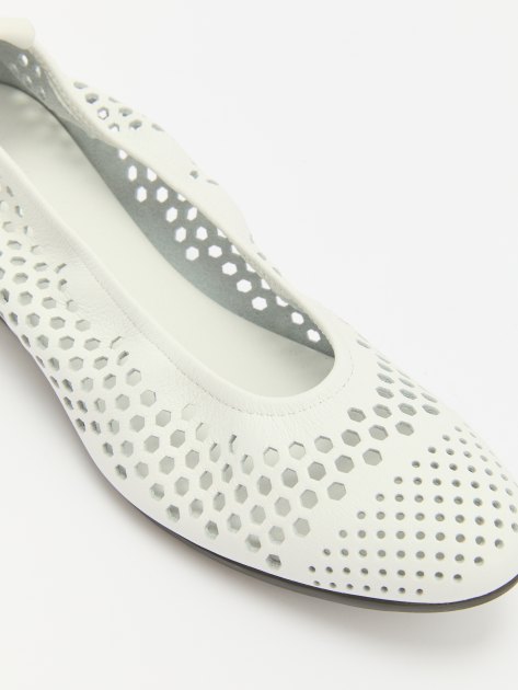 Балетки ARCHE ONAKHO, Артикул ONAKHO, белый | 4028046. Ракурс 6