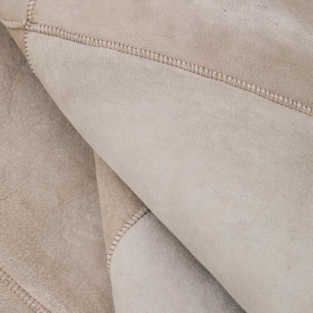 Ковер из натуральной овчины 2.5x2м MAISON DAVID, Артикул IM-RUG 2.5x2m, коричневый | 4037006. Ракурс 4