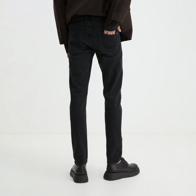 Мужские джинсы PEPE JEANS HATCH, Артикул PM206322XF1, черный | 4059449. Ракурс 4 Мужские джинсы PEPE JEANS HATCH, Артикул PM206322XF1, черный | 4059449. Ракурс 4
