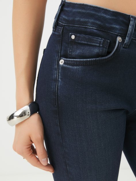 Женские джинсы скинни PEPE JEANS SKINNY JEANS LW, Артикул PL204583CU2, темно-синий | 4059451. Ракурс 3 Женские джинсы скинни PEPE JEANS SKINNY JEANS LW, Артикул PL204583CU2, темно-синий | 4059451. Ракурс 3