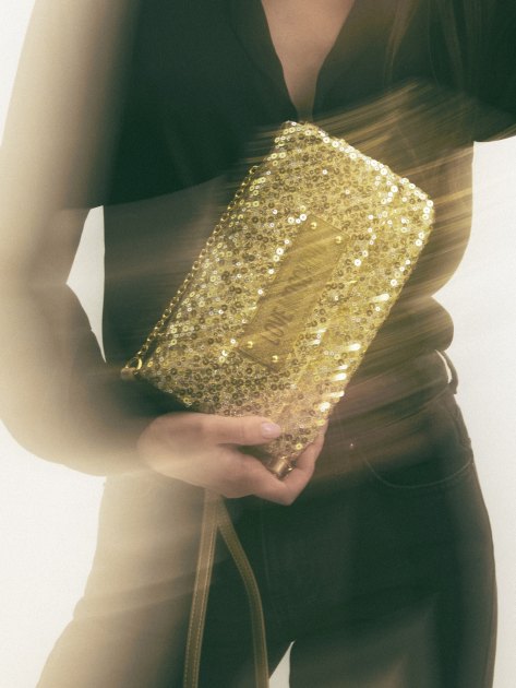 Клатч LOVE MOSCHINO SMART DAILY BAG, Артикул JC4143PP, золотой | 4065083. Ракурс 7