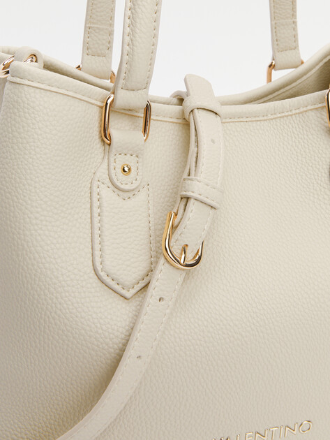 Женский тоут VALENTINO BRIXTON, Артикул VBS7LX05, молочно-белый | 4071053. Ракурс 2 Женский тоут VALENTINO BRIXTON, Артикул VBS7LX05, молочно-белый | 4071053. Ракурс 2