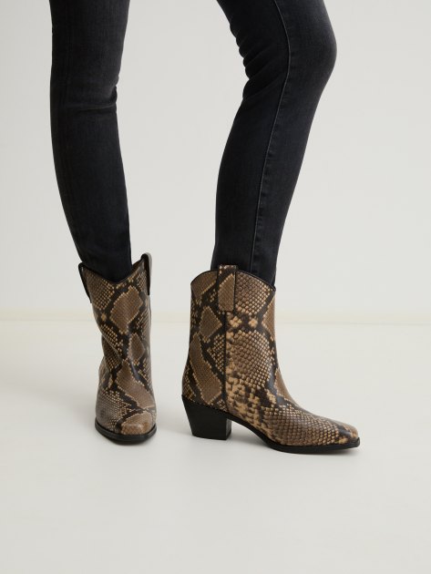 Казаки TENDANCE, Артикул CLF740K-02, анималистичный принт | 4073997. Ракурс 2 Казаки TENDANCE, Артикул CLF740K-02, анималистичный принт | 4073997. Ракурс 2