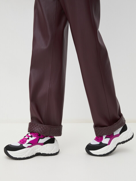 Женские кроссовки ARMANI EXCHANGE VEDDER, Артикул XDX171, белый | 4079307. Ракурс 2