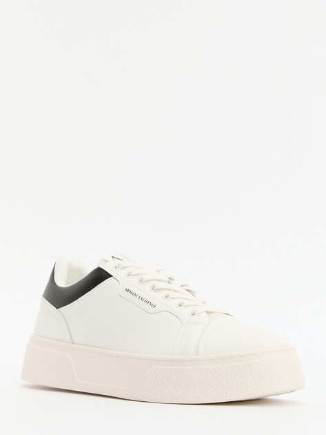 Мужские кеды ARMANI EXCHANGE, Артикул XUX236, молочно-белый | 4079352. Ракурс 3