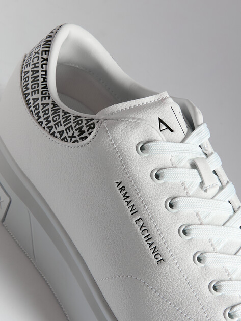 Мужские кеды ARMANI EXCHANGE VENICE, Артикул XUX123, белый | 4079425. Ракурс 6 Мужские кеды ARMANI EXCHANGE VENICE, Артикул XUX123, белый | 4079425. Ракурс 6