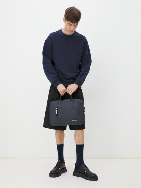 Мужская сумка для ноутбука TOMMY HILFIGER TH PIQUE SLIM COMPUTER BAG, Артикул AM0AM11784, темно-синий | 4082028. Ракурс 7