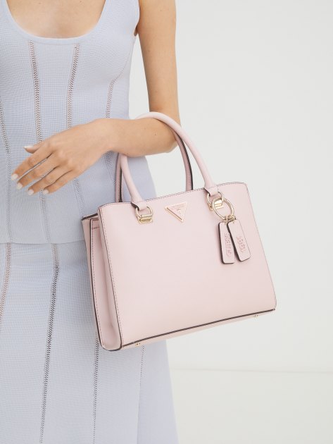 Женский тоут GUESS NOELLE GIRLFRIEND SATCHEL, Артикул HWZG7879060, светло-розовый | 4082319. Ракурс 2 Женский тоут GUESS NOELLE GIRLFRIEND SATCHEL, Артикул HWZG7879060, светло-розовый | 4082319. Ракурс 2