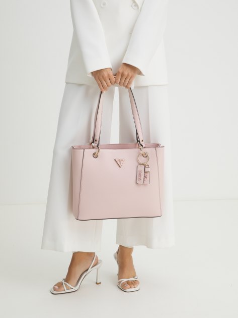 Женский тоут GUESS NOELLE TOTE, Артикул HWZG7879250, светло-розовый | 4082321. Ракурс 2