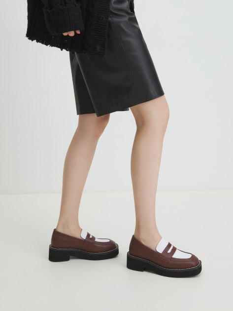 Женские лоферы TENDANCE, Артикул YS-38127A-5, бордово-коричневый | 4083058. Ракурс 2 Женские лоферы TENDANCE, Артикул YS-38127A-5, бордово-коричневый | 4083058. Ракурс 2