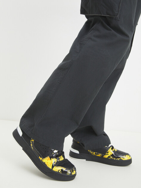 Мужские кеды VERSACE JEANS COUTURE STARLIGHT, Артикул 77YA3SJ4, черный | 4092038. Ракурс 2