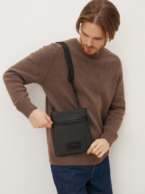 Мужская сумка  JUST CAVALLI JC GOTHIC PLATE, Артикул 77QA4B33, черный | 4107657. Ракурс 2