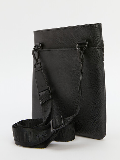 Мужская сумка  JUST CAVALLI JC GOTHIC PLATE, Артикул 77QA4B33, черный | 4107657. Ракурс 4