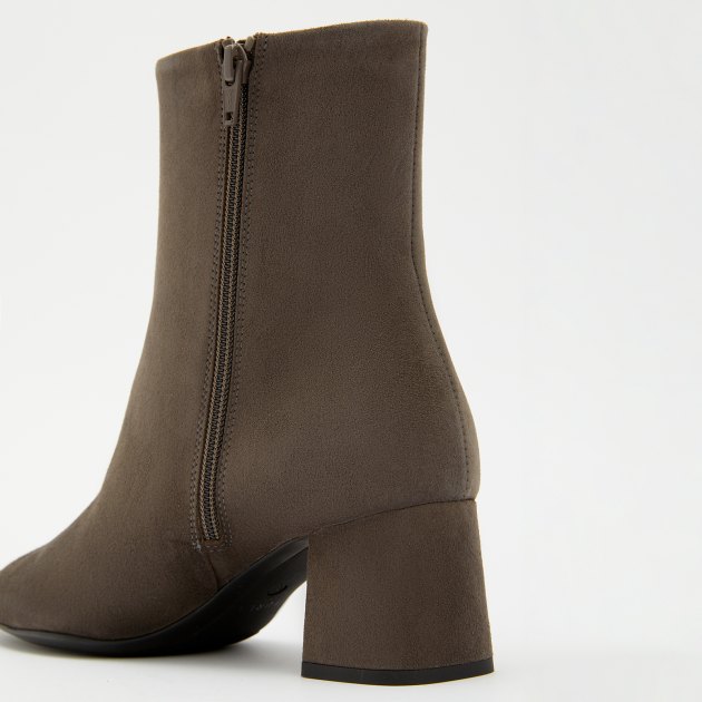 Ботильоны FURLA FURLA LOV, Артикул YI19LOV, коричнево-серый | 4109294. Ракурс 6 Ботильоны FURLA FURLA LOV, Артикул YI19LOV, коричнево-серый | 4109294. Ракурс 6