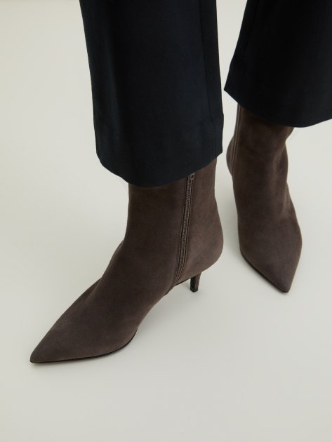 Ботильоны FURLA FURLA GIO, Артикул YI15FGO, коричнево-серый | 4109333. Ракурс 2 Ботильоны FURLA FURLA GIO, Артикул YI15FGO, коричнево-серый | 4109333. Ракурс 2