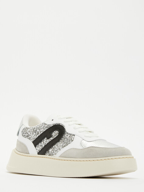 Женские кеды FURLA FURLASPORT, Артикул YI07SPT, серебряный | 4110161. Ракурс 3 Женские кеды FURLA FURLASPORT, Артикул YI07SPT, серебряный | 4110161. Ракурс 3