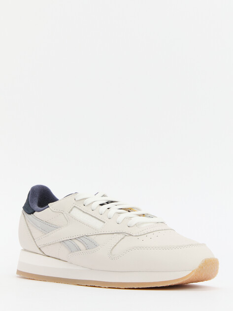 Кроссовки REEBOK CLASSIC LEATHER PREMIUM, Артикул CLASSIC LEATHER PREMIUM, бледно-серый | 4123676. Ракурс 2