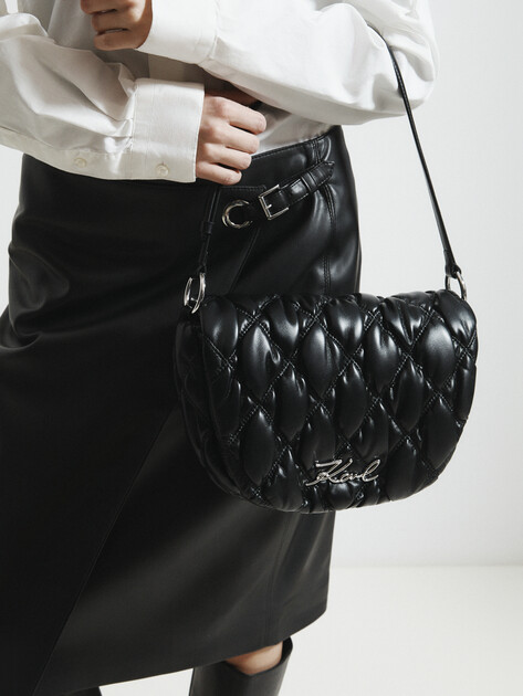 Женский сэдл KARL LAGERFELD k/signature kuilt flap shb, Артикул 246W3006, черный | 4125178. Ракурс 6