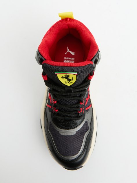 Высокие кроссовки PUMA Ferrari Trinity Mid WTR, Артикул 308576, черный | 4134697. Ракурс 5 Высокие кроссовки PUMA Ferrari Trinity Mid WTR, Артикул 308576, черный | 4134697. Ракурс 5