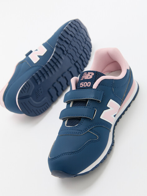 Детские кроссовки NEW BALANCE 500, Артикул PV500, темно-синий | 4169465. Ракурс 5