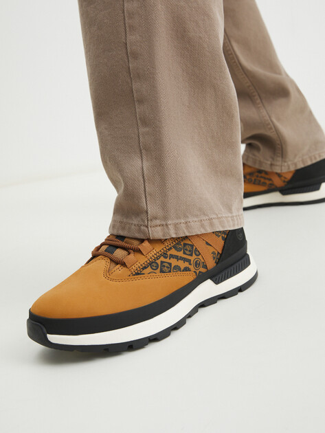 Мужские кроссовки TIMBERLAND EURO TREKKER LOW, Артикул Euro Trekker Low, светло-коричневый | 4181053. Ракурс 2
