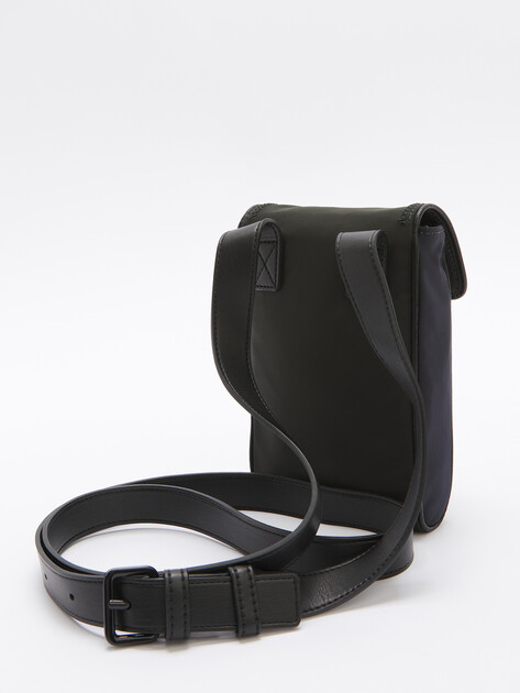 Мужская сумка для смартфона ARMANI EXCHANGE SAN FRANCISCO, Артикул XM000262, черный | 4212337. Ракурс 4