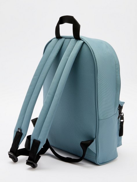 Мужской рюкзак CALVIN KLEIN JEANS CKJ SPORT ESSENTIALS CAMPUS BP, Артикул K50K511100, серо-голубой | 4213664. Ракурс 5