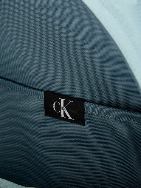 Мужской рюкзак CALVIN KLEIN JEANS CKJ SPORT ESSENTIALS CAMPUS BP, Артикул K50K511100, серо-голубой | 4213664. Ракурс 6