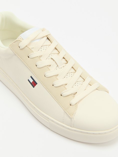 Мужские кеды TOMMY HILFIGER BRECON3, Артикул BRECON3, светло-бежевый | 4215893. Ракурс 6 Мужские кеды TOMMY HILFIGER BRECON3, Артикул BRECON3, светло-бежевый | 4215893. Ракурс 6