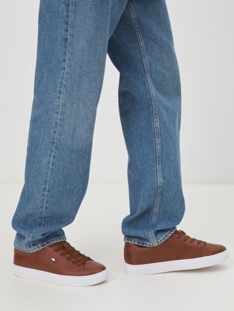 Мужские кеды TOMMY HILFIGER BRECON, Артикул BRECON, коричневый | 4215932. Ракурс 2 Мужские кеды TOMMY HILFIGER BRECON, Артикул BRECON, коричневый | 4215932. Ракурс 2