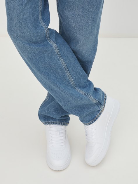 Мужские кеды TOMMY HILFIGER IMBERT, Артикул IMBERT, белый | 4215991. Ракурс 2 Мужские кеды TOMMY HILFIGER IMBERT, Артикул IMBERT, белый | 4215991. Ракурс 2