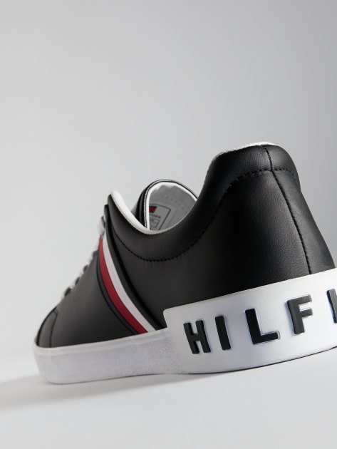 Мужские кеды TOMMY HILFIGER RAMUS, Артикул RAMUS, черный | 4216309. Ракурс 6 Мужские кеды TOMMY HILFIGER RAMUS, Артикул RAMUS, черный | 4216309. Ракурс 6