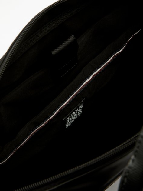 Мужская сумка для ноутбука TOMMY HILFIGER TH URBAN REPREVE COMPUTER BAG, Артикул AM0AM11836, черный | 4224518. Ракурс 6 Мужская сумка для ноутбука TOMMY HILFIGER TH URBAN REPREVE COMPUTER BAG, Артикул AM0AM11836, черный | 4224518. Ракурс 6