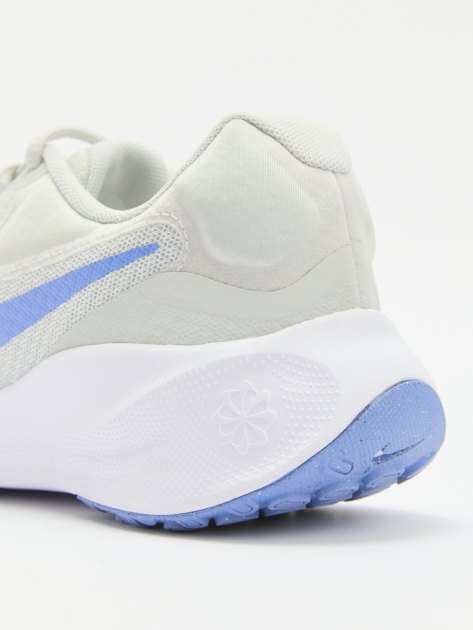 Женские кроссовки NIKE REVOLUTION 7, Артикул FB2208, бледно-серый | 4235005. Ракурс 5 Женские кроссовки NIKE REVOLUTION 7, Артикул FB2208, бледно-серый | 4235005. Ракурс 5