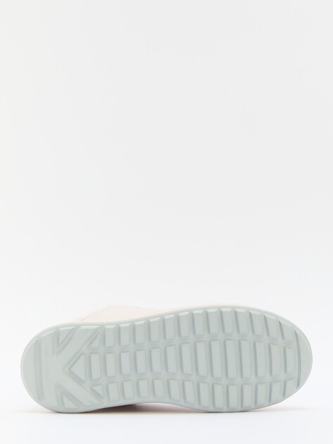 Женские кеды KARL LAGERFELD KAPRI LUG Hiker Lo Lace, Артикул KL67544, молочно-белый | 4242545. Ракурс 4