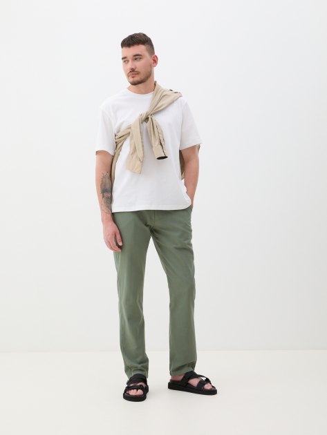 Мужские брюки MAISON DAVID, Артикул BLN916-1, серо-зеленый | 4247566. Ракурс 2 Мужские брюки MAISON DAVID, Артикул BLN916-1, серо-зеленый | 4247566. Ракурс 2
