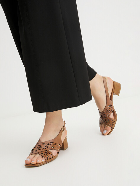 Босоножки TAMARIS TIARA, Артикул 1-28252-42 (K), коричневый | 4250331. Ракурс 2 Босоножки TAMARIS TIARA, Артикул 1-28252-42 (K), коричневый | 4250331. Ракурс 2