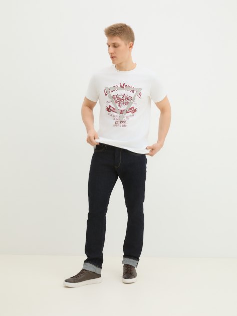 Мужская футболка GUESS SS CN TRIANGLE PRINT AND PATCH, Артикул M4RI20K8FQ4, белый | 4251519. Ракурс 2 Мужская футболка GUESS SS CN TRIANGLE PRINT AND PATCH, Артикул M4RI20K8FQ4, белый | 4251519. Ракурс 2