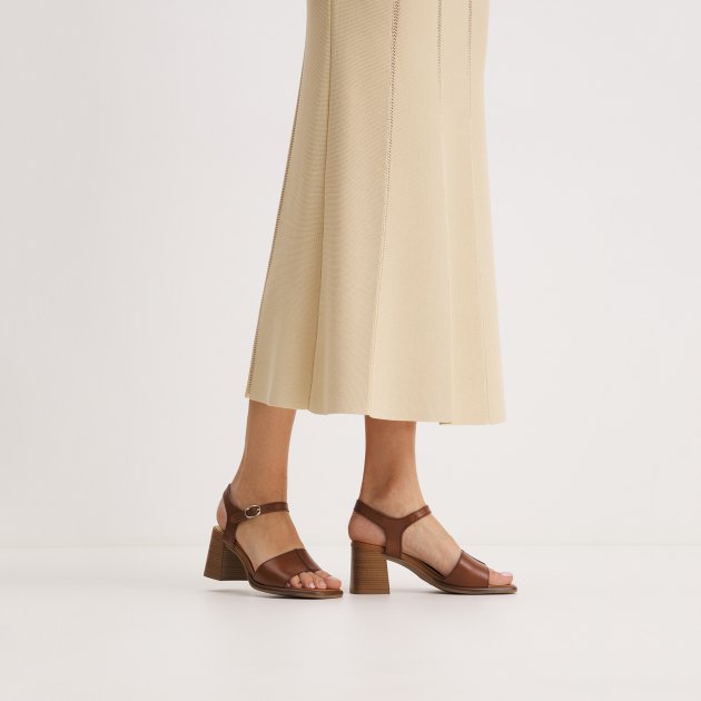 Босоножки TAMARIS LIRANA, Артикул 1-28023-42 (K), коричневый | 4255656. Ракурс 2