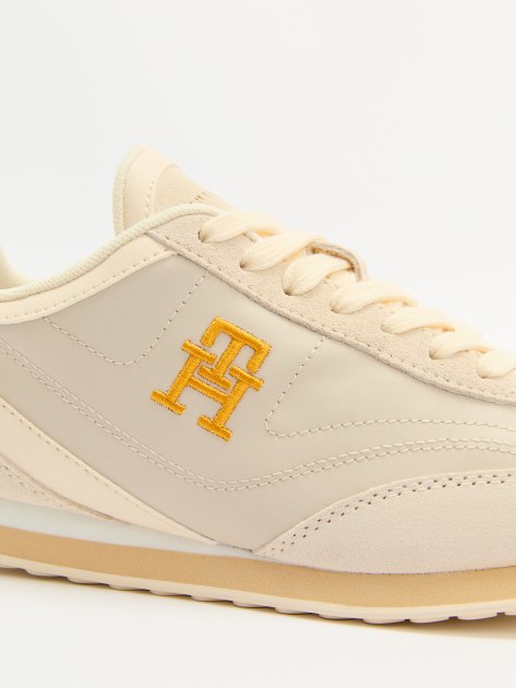 Женские кроссовки TOMMY HILFIGER, Артикул FW0FW07892(K), серо-бежевый | 4256422. Ракурс 6 Женские кроссовки TOMMY HILFIGER, Артикул FW0FW07892(K), серо-бежевый | 4256422. Ракурс 6