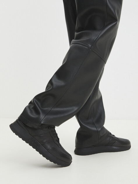 Мужские кроссовки TENDANCE, Артикул RS-2CY-1, черный | 4257174. Ракурс 2