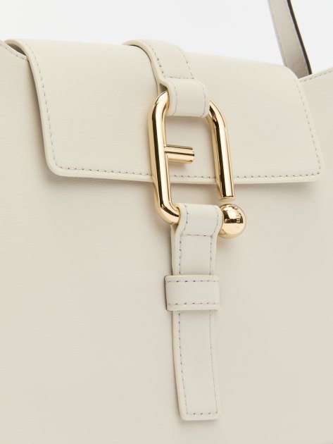 Женская сумка на плечо FURLA, Артикул FURLA NUVOLA S SHOULDER BAG, бледно-серый | 4259717. Ракурс 4 Женская сумка на плечо FURLA, Артикул FURLA NUVOLA S SHOULDER BAG, бледно-серый | 4259717. Ракурс 4