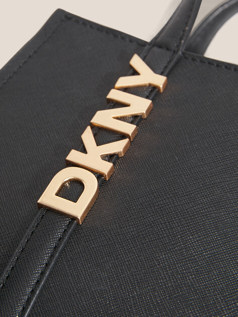 Женская сумка  DKNY AVRIL, Артикул R43EYG56, черный | 4265055. Ракурс 2
