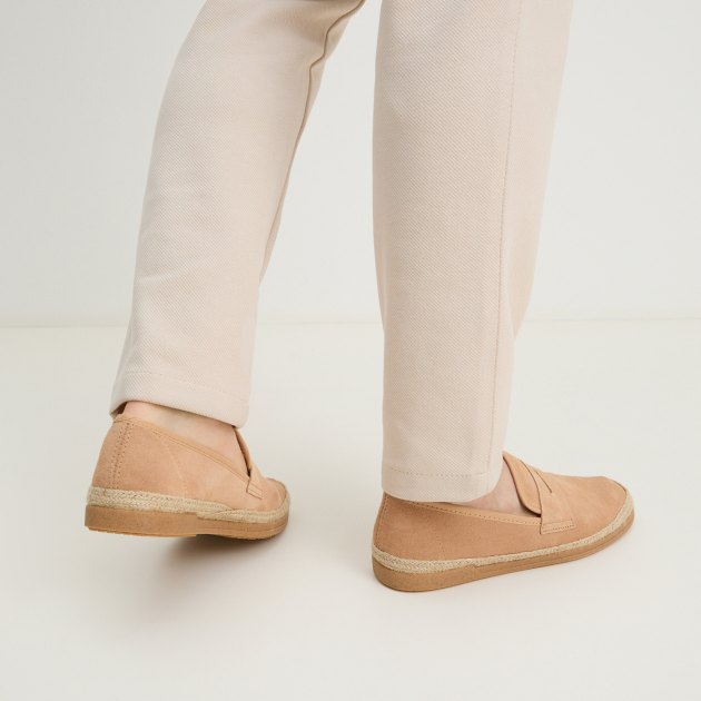 Мужские слипоны LOZOYA ENZOBAN, Артикул 50116 ENZOBAN, светло-бежевый | 4267717. Ракурс 2 Мужские слипоны LOZOYA ENZOBAN, Артикул 50116 ENZOBAN, светло-бежевый | 4267717. Ракурс 2