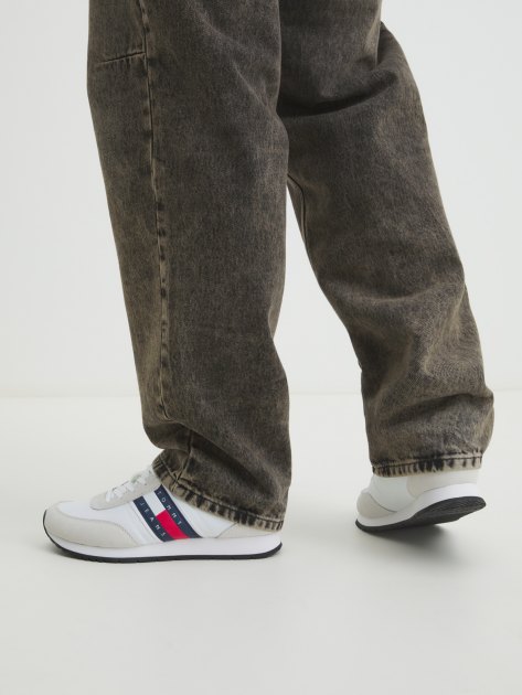Мужские кроссовки TOMMY JEANS CASUAL LOGO RUNNER TRAINERS, Артикул EM0EM01351, белый | 4268171. Ракурс 2 Мужские кроссовки TOMMY JEANS CASUAL LOGO RUNNER TRAINERS, Артикул EM0EM01351, белый | 4268171. Ракурс 2